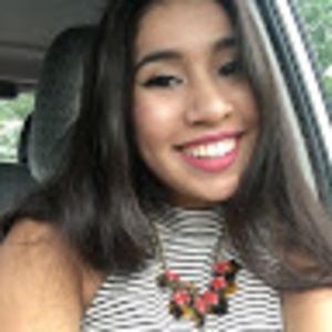 Meet your Posher, Adina